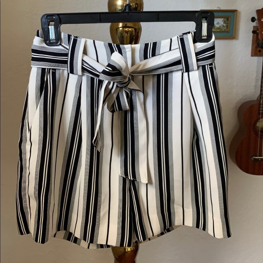 H&M shorts, size 2